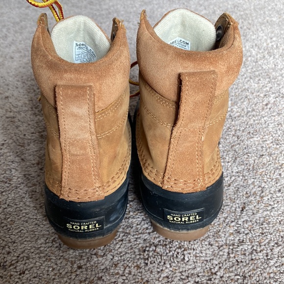 Sorel boots - Picture 3 of 5